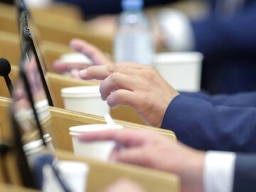 Депутаты Госдумы предложили использовать маткапитал для инвестиций