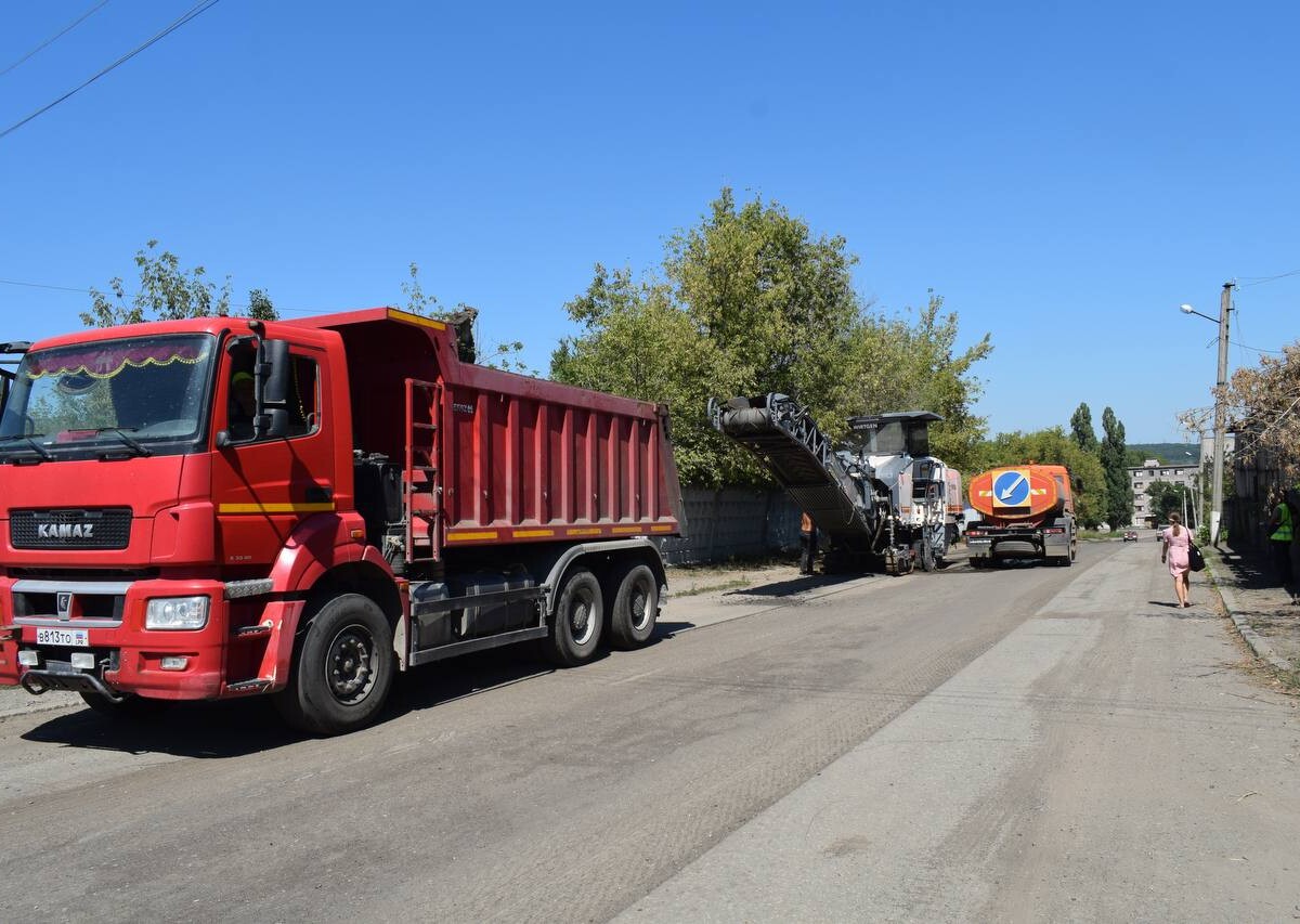 В ЛНР восстановили 728 км дорог с начала года
